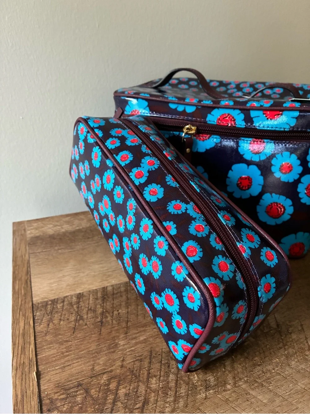 Kate Spade Natalie Cosmetic Case & Pouch Two Piece Set, Peacock Tangier Floral